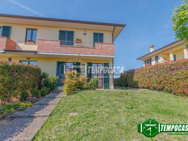 Appartamento in vendita di 98 m² in Via Don R. Salvi, 15