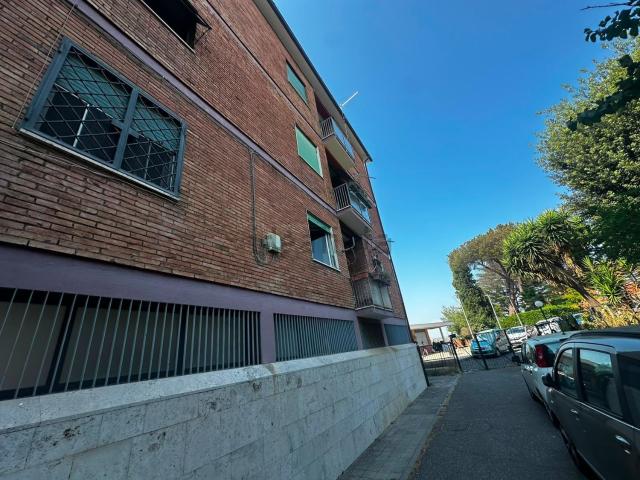 Appartamento in vendita di 98 m² in Via Egidio Garra, 29