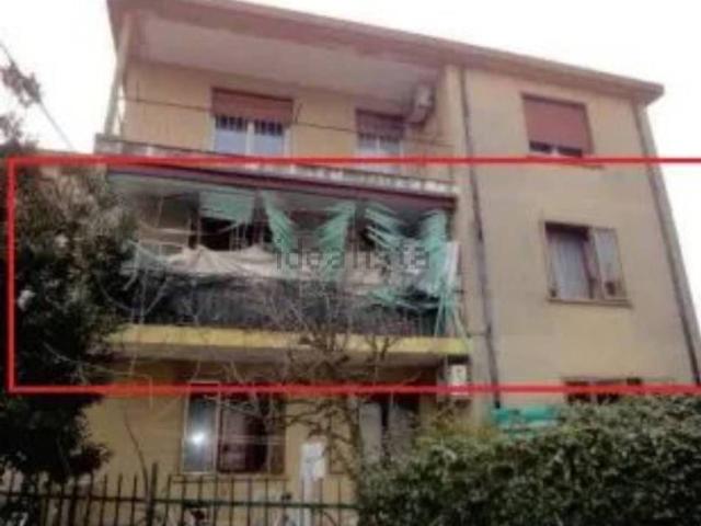 Appartamento in vendita di 98 m² in Via Europa, 5