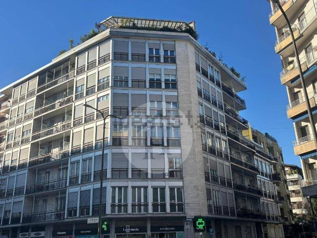 Appartamento in vendita di 98 m² in Via Filippo Corridoni, 165