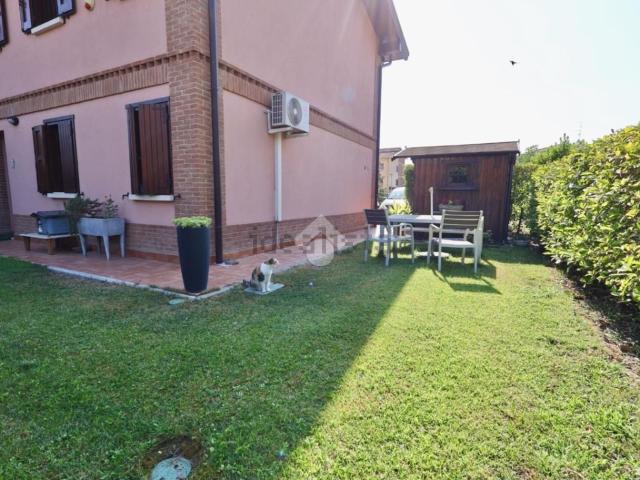 Appartamento in vendita di 98 m² in Via Francesco Borromini