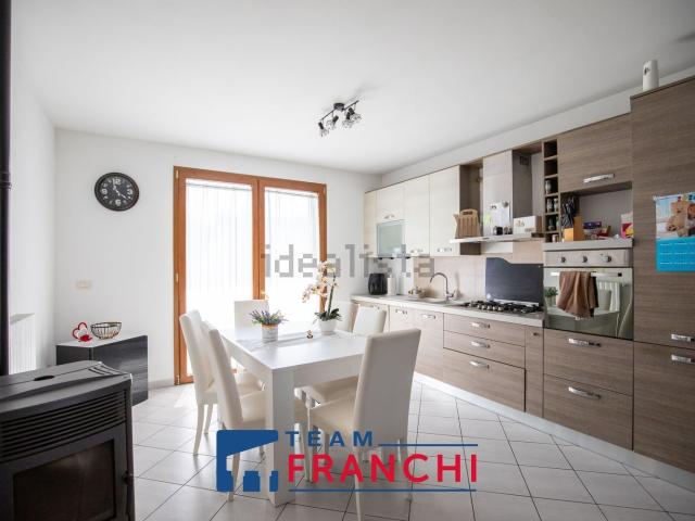 Appartamento in vendita di 98 m² in Via Francesco Gogna, 29
