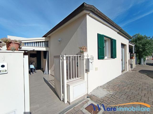 Appartamento in vendita di 98 m² in Via Francesco Petrarca, 60