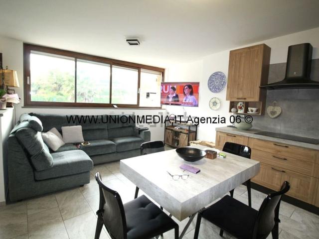 Appartamento in vendita di 98 m² in Via G Picedi