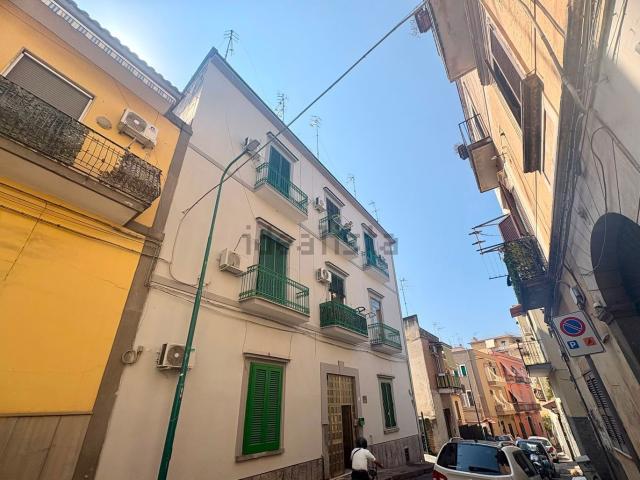 Appartamento in vendita di 98 m² in Via Gaetano de Bottis