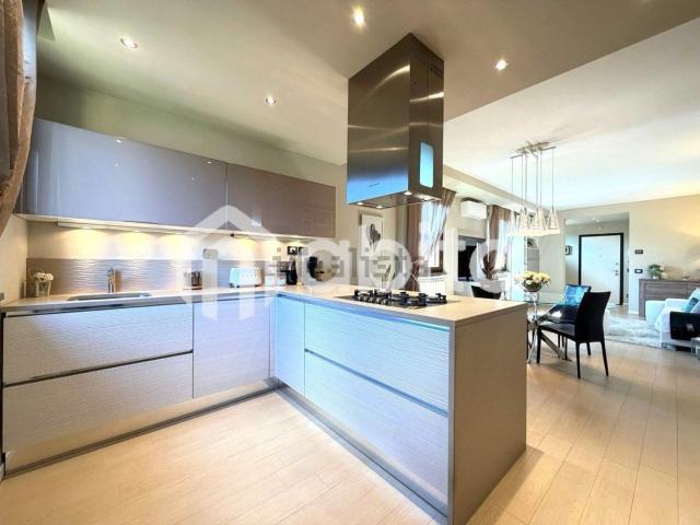 Appartamento in vendita di 98 m² in Via Giovanni Amendola