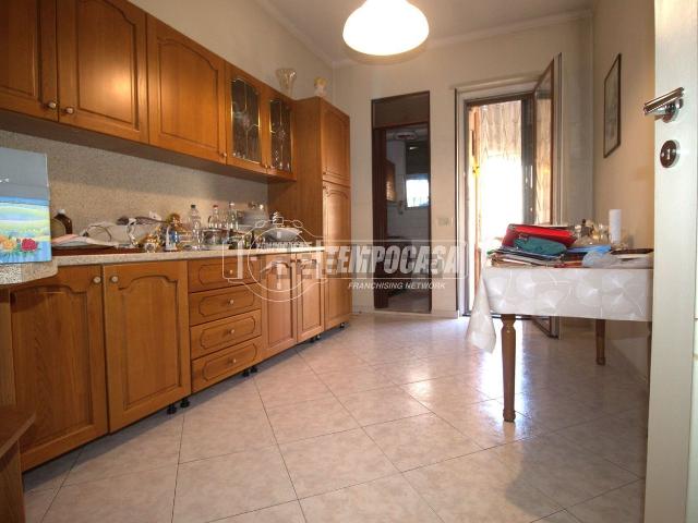 Appartamento in vendita di 98 m² in Via Giovanni Randaccio, 11