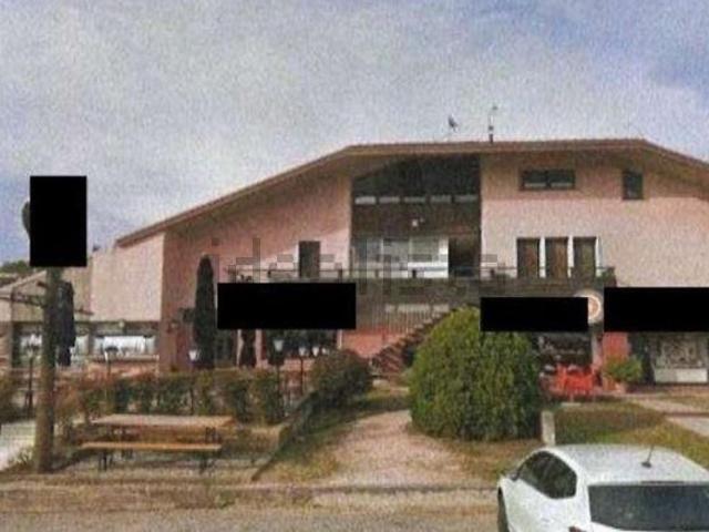 Appartamento in vendita di 98 m² in Via Giacomo Matteotti, 3