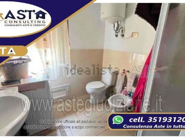 Appartamento in vendita di 98 m² in Via Giuseppe Toscano, 8