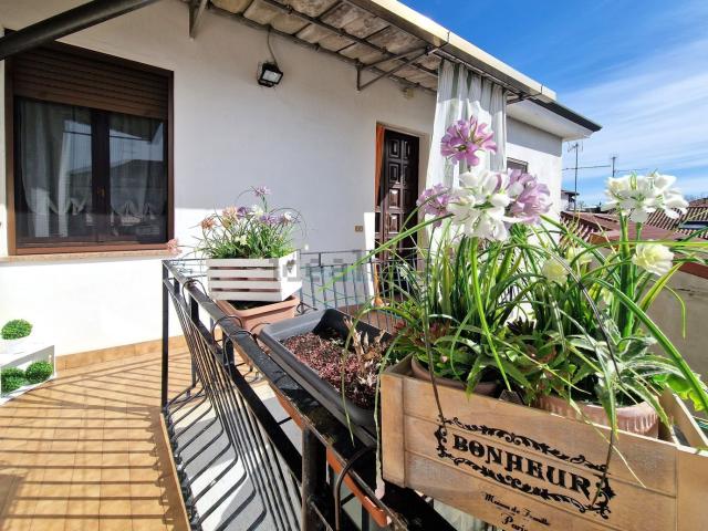 Appartamento in vendita di 98 m² in Via Golgi, 21