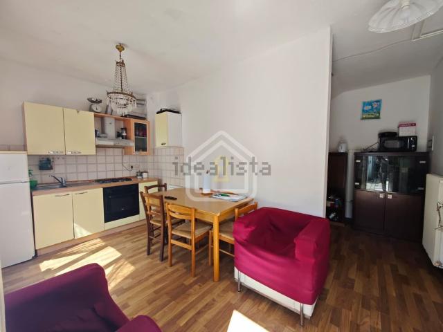 Appartamento in vendita di 98 m² in Via II Platani, 19