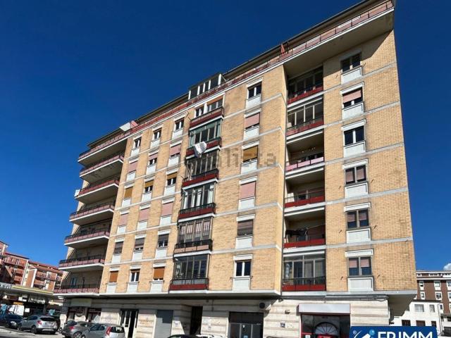 Appartamento in vendita di 98 m² in Via IV Novembre