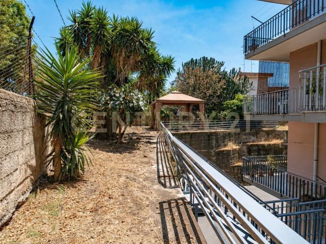 Appartamento in vendita di 98 m² in Via Jacopone da Todi, 24