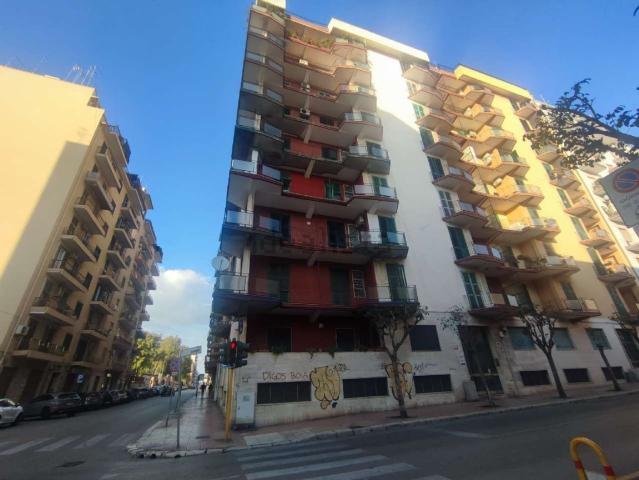 Appartamento in vendita di 98 m² in Via Japigia