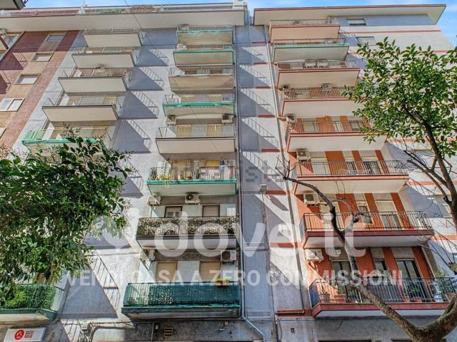 Appartamento in vendita di 98 m² in Via Livio Andronico, 61