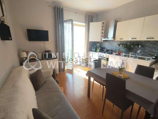 Appartamento in vendita di 98 m² in Via Lucrezia Romana