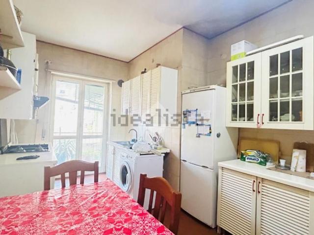 Appartamento in vendita di 98 m² in Via Luigi Volpicella, 372