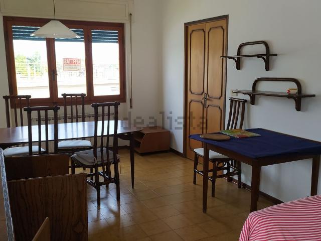 Appartamento in vendita di 98 m² in Via Luigi Einaudi