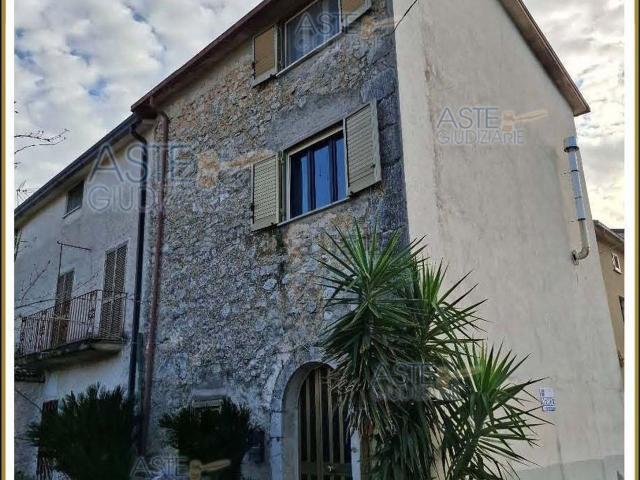 Appartamento in vendita di 98 m² in Via Madonna del Carmine