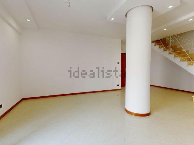 Appartamento in vendita di 98 m² in Via Madre Teresa di Calcutta
