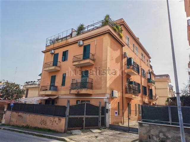 Appartamento in vendita di 98 m² in Via Marcello Provenzale