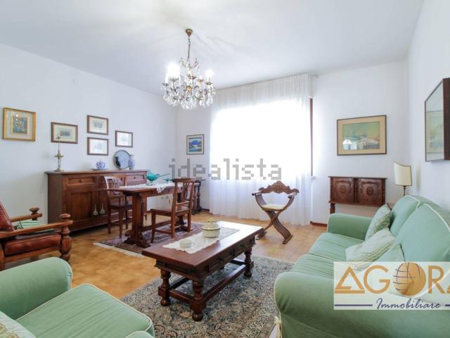 Appartamento in vendita di 98 m² in Via Mario Silla, 17