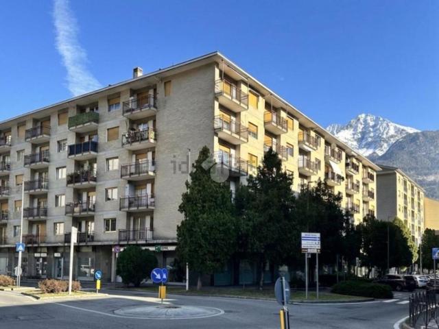 Appartamento in vendita di 98 m² in Via Monte Vodice, 52