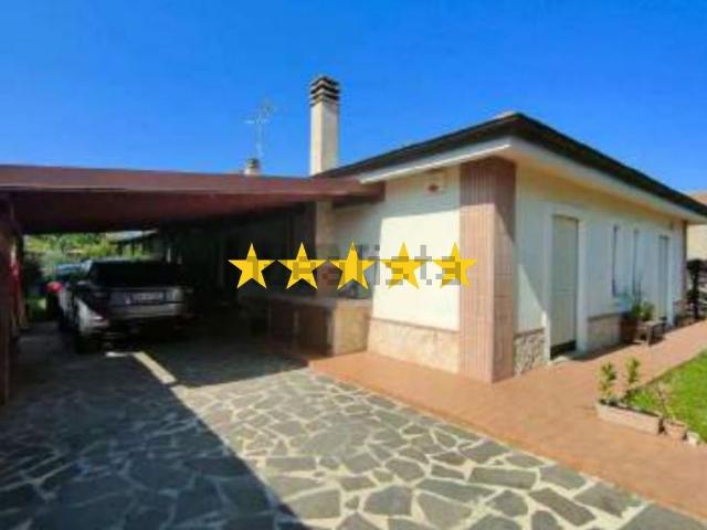 Appartamento in vendita di 98 m² in Via Monte Amiata