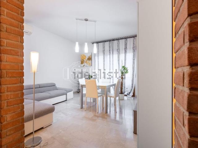 Appartamento in vendita di 98 m² in Via Naldi, 3