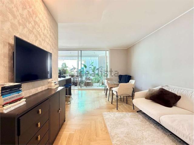 Appartamento in vendita di 98 m² in Via P. Metastasio, 8