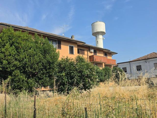 Appartamento in vendita di 98 m² in Via Pinetti