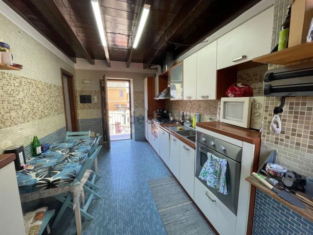 Appartamento in vendita di 98 m² in Via Privata Alessandro Scanini