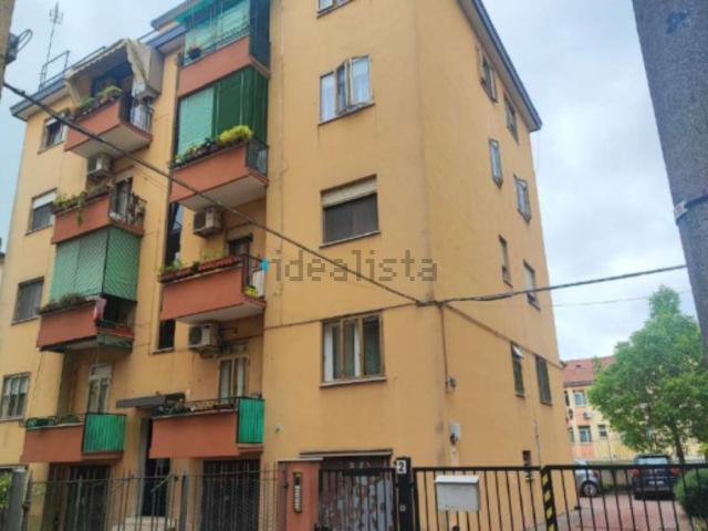 Appartamento in vendita di 98 m² in Via Raffaele Cattaneo