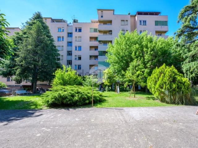 Appartamento in vendita di 98 m² in Via Renato Fucini, 12