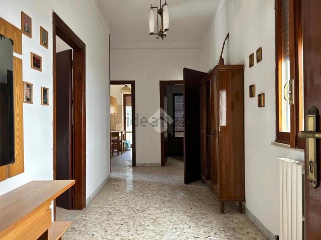 Appartamento in vendita di 98 m² in Via Santa Maria in Campitelli, 59