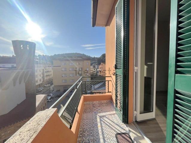 Appartamento in vendita di 98 m² in Via San Paolo della Croce