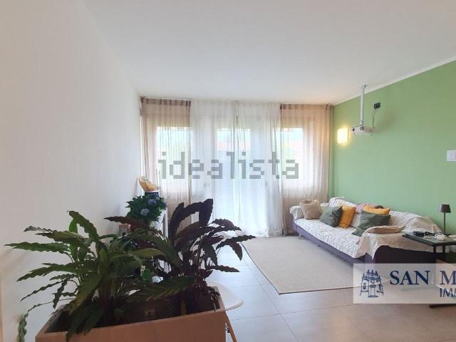 Appartamento in vendita di 98 m² in Via San Rocco, 32