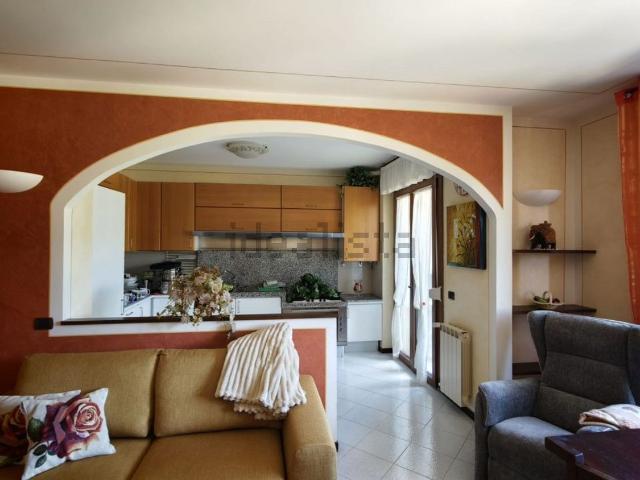 Appartamento in vendita di 98 m² in Via Sandro Pertini