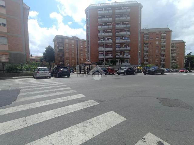 Appartamento in vendita di 98 m² in Viale dei Romanisti, 180