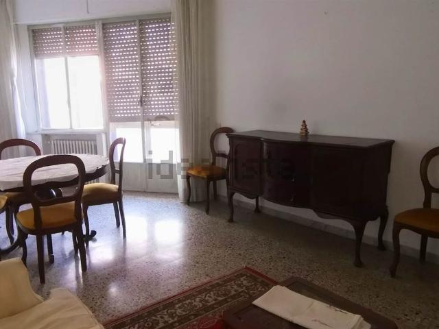 Appartamento in vendita di 98 m² in Viale G. Di Vittorio, 290