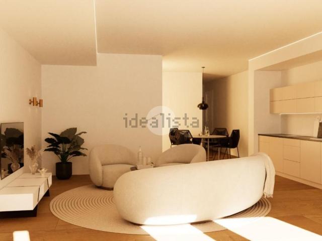 Appartamento in vendita di 121 m² in Viale Giosuè Carducci, 35