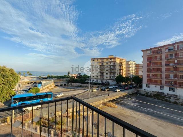 Appartamento in vendita di 98 m² in Viale Giuseppe di Vittorio, 50