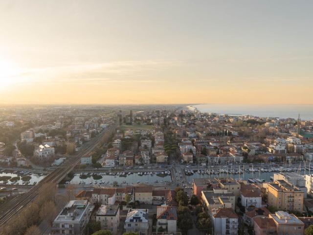 Appartamento in vendita di 98 m² in Viale Principe Amedeo