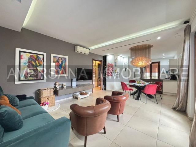 Appartamento in vendita di 98 m² in Viale Salvo d&apos  Acquisto, 38