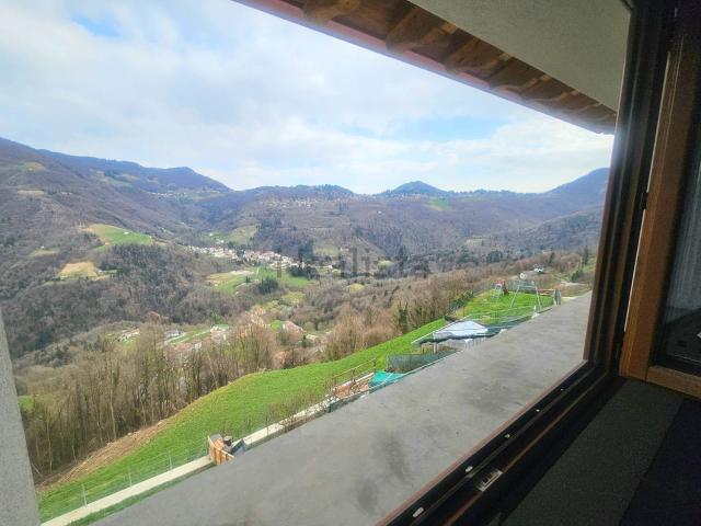 Appartamento in vendita di 99 m² in Frazione Sambusita, 46