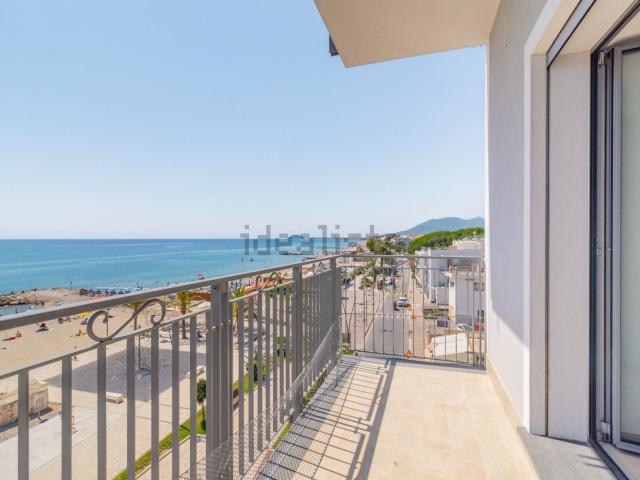 Appartamento in vendita di 99 m² in Lungomare Armando Diaz