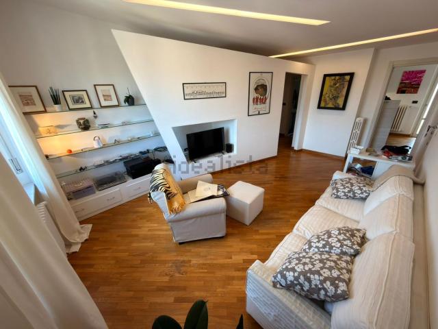 Appartamento in vendita di 99 m² in Largo Venezia