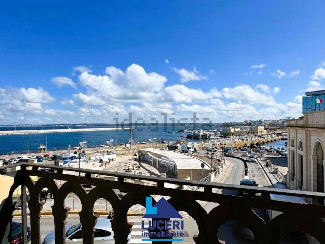 Appartamento in vendita di 99 m² in Piazza Imbriani