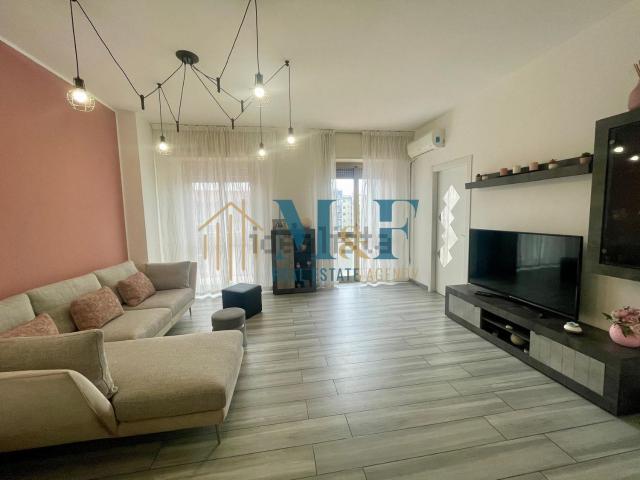 Appartamento in vendita di 99 m² in Via Trento, 36