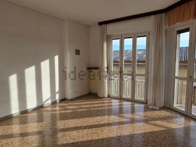 Appartamento in vendita di 99 m² in Via Vanossi, 12